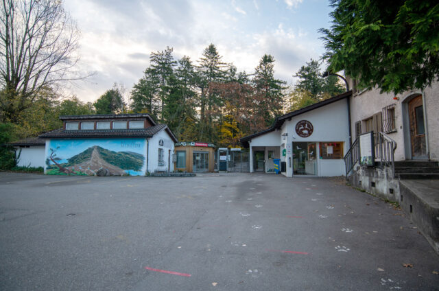 Alter Tierpark-Eingang mit Bergsturzmuseum
